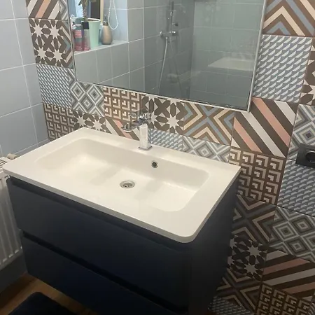 номера *